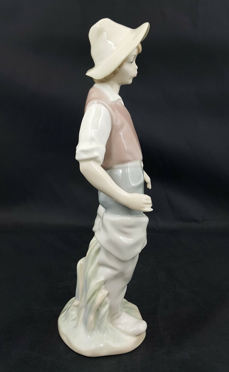 Lladro Figurine Gone Fishing 4809 - Fishing Rod Missing