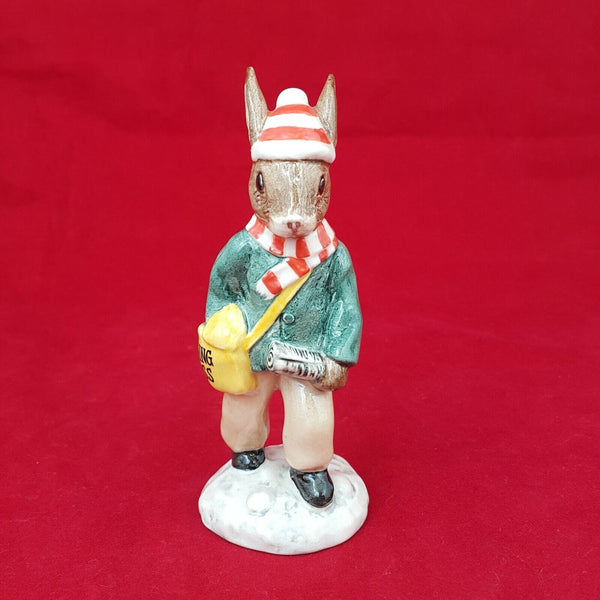 Royal Doulton Bunnykins DB77 - Paperboy - RD 5142