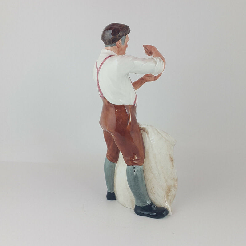 Royal Doulton Figurine - Farmer HN3195 – 533 RD