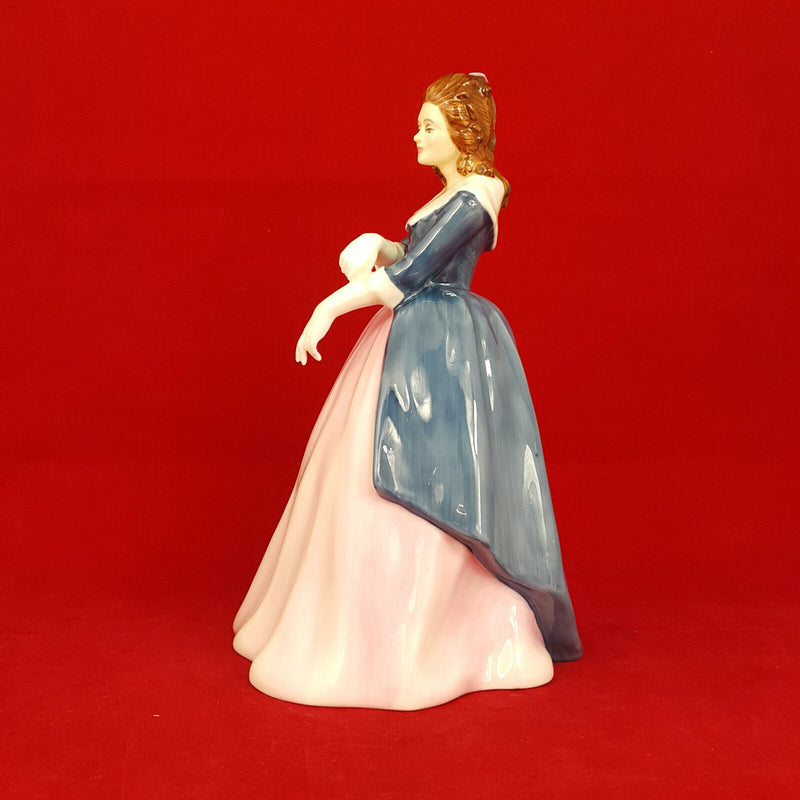 Royal Doulton Figurine - Maxine HN3199 – 446 RD