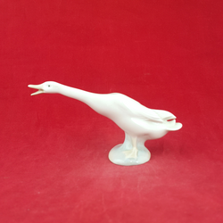 Lladro - Honking Duck / Goose 4551 - L/N 2332