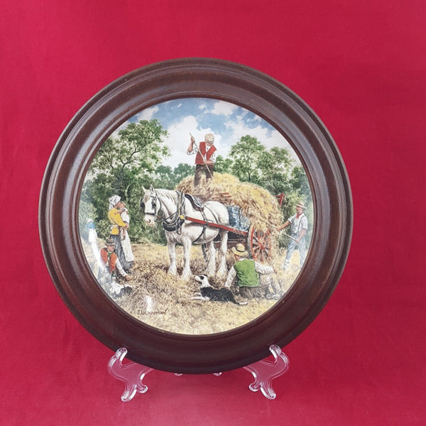 Vintage Wedgewood Collectors Plate Haymaking 1989 - 22 TF