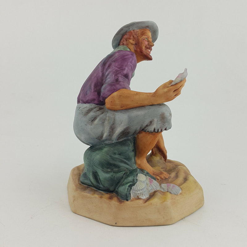 Royal Doulton Figurine - Beachcomber HN2487 – RD 875