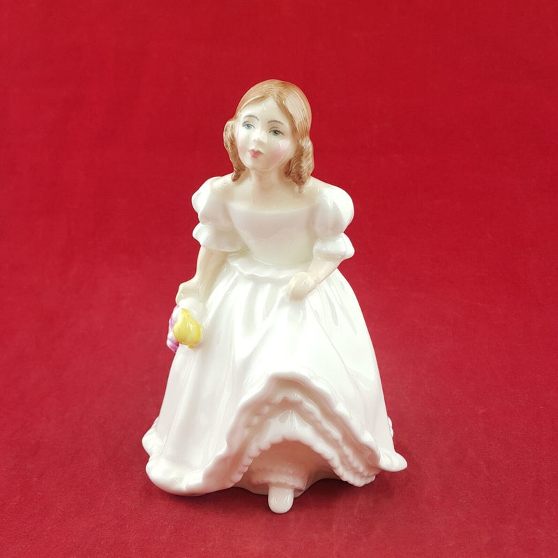 Royal Doulton Figurine HN3043 - Lynsey - 7622 RD