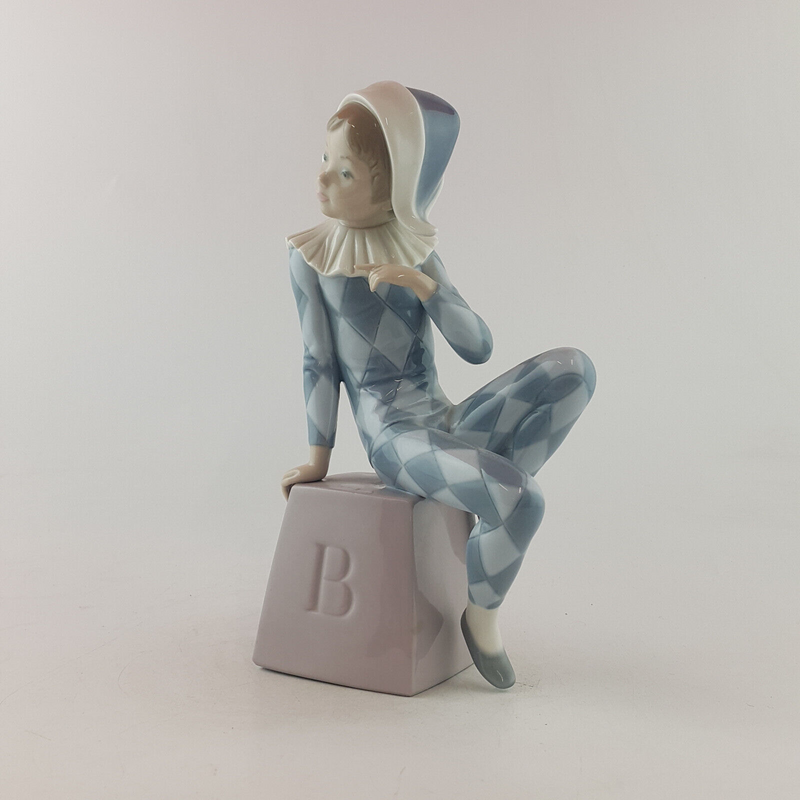 Lladro - Harlequin B 5076 - L/N 2358