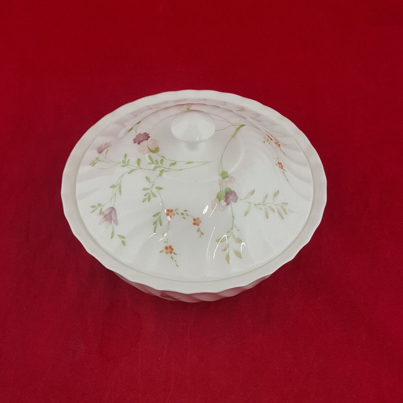 Wedgewood Campion Oval Tray Sugar Bowl & Candle Holder - 7639 WD