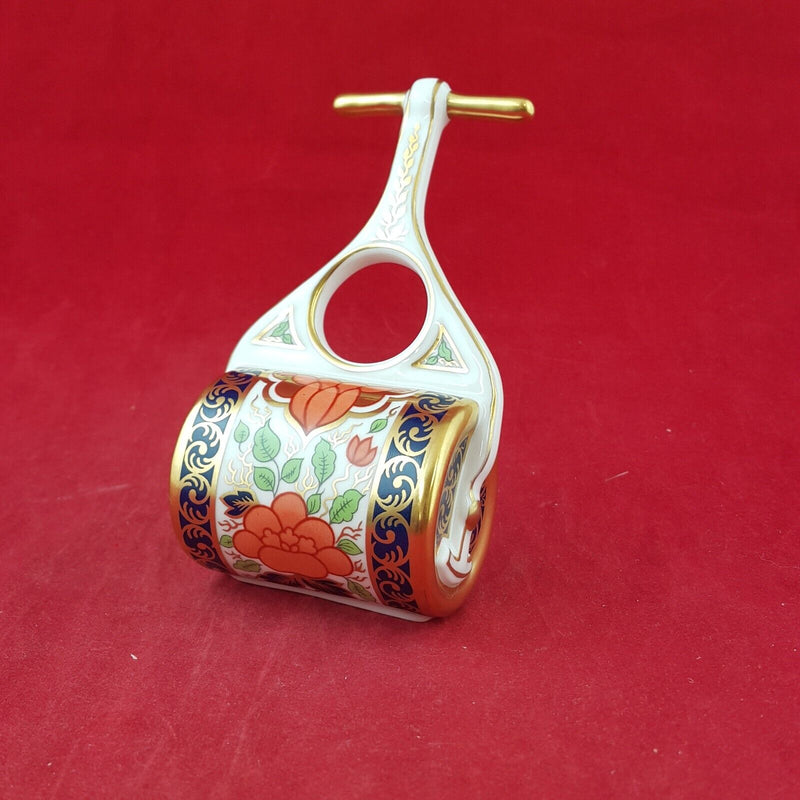 Royal Crown Derby Imari Miniature Garden Roller - 7337 RCD