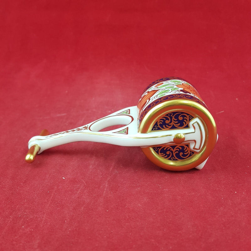 Royal Crown Derby Imari Miniature Garden Roller - 7337 RCD