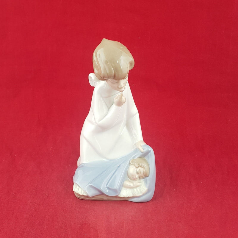 Lladro Figurine 4635 - Angel with Baby - 7702 L/N