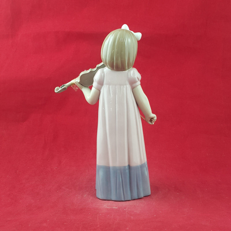 Nao By Lladro - Girl With Violin 1034 (damaged) - L/N 2462