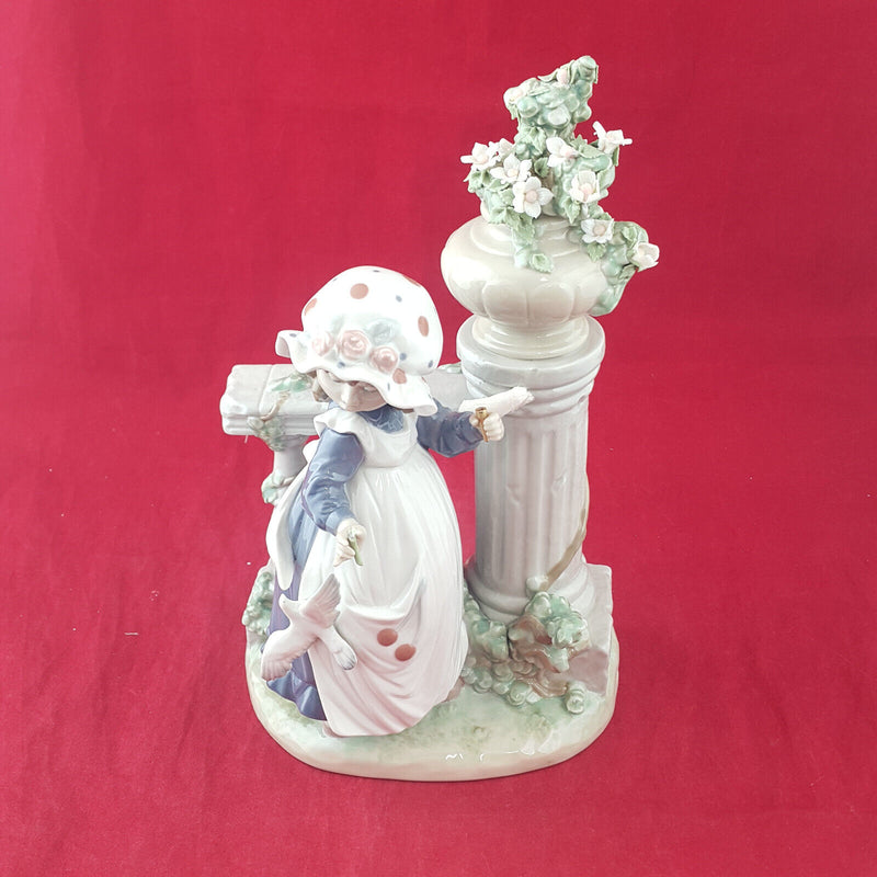 Lladro - Glorious Spring 5284 (Damaged/Boxed)