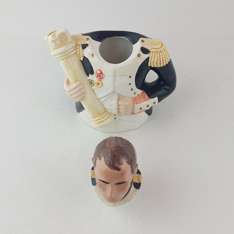 Leonardo Collection - Napoleon Teapot - OP 2551