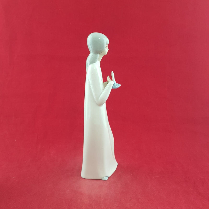 Porcelanas Miquel Requena Figurine Young Girl with Candle (Damaged) -7847 OA