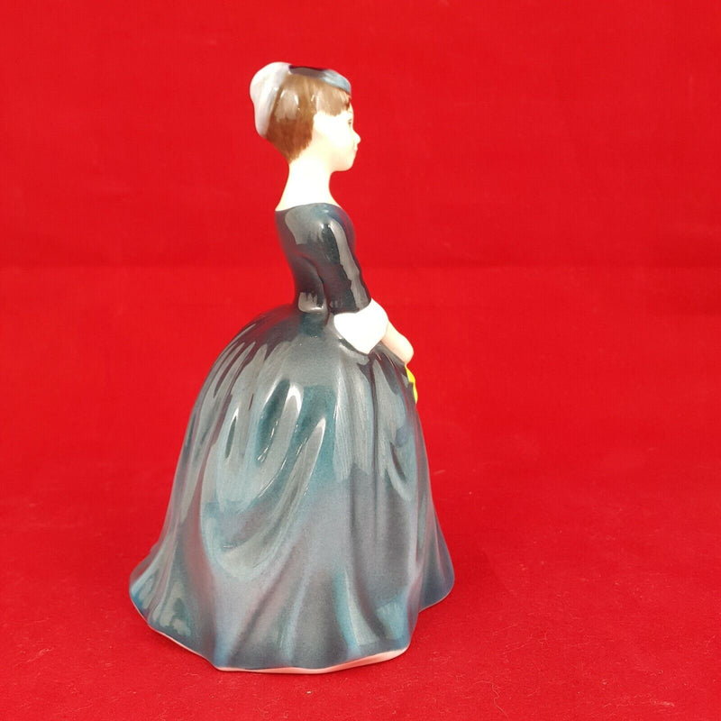 Royal Doulton Figurine Cherie - HN2341 - 5011 RD