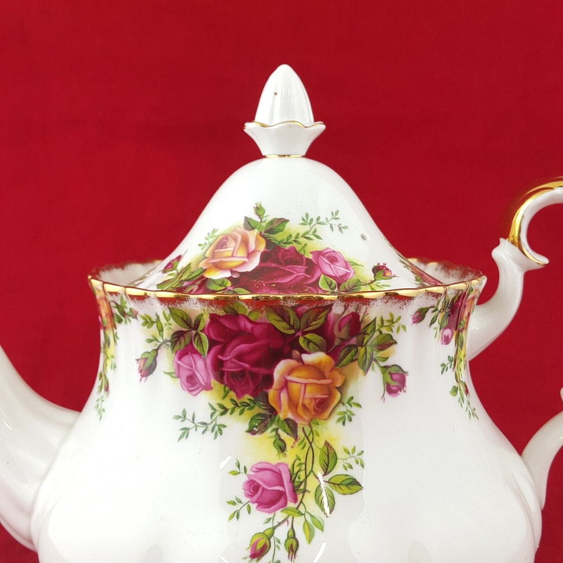 Royal Albert Old Country Roses - Tea Pot - OP 2629