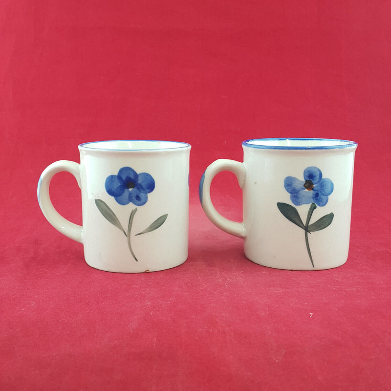 Set Of 2 Unbranded Porcelain Floral Pattern Cups - OP 2612