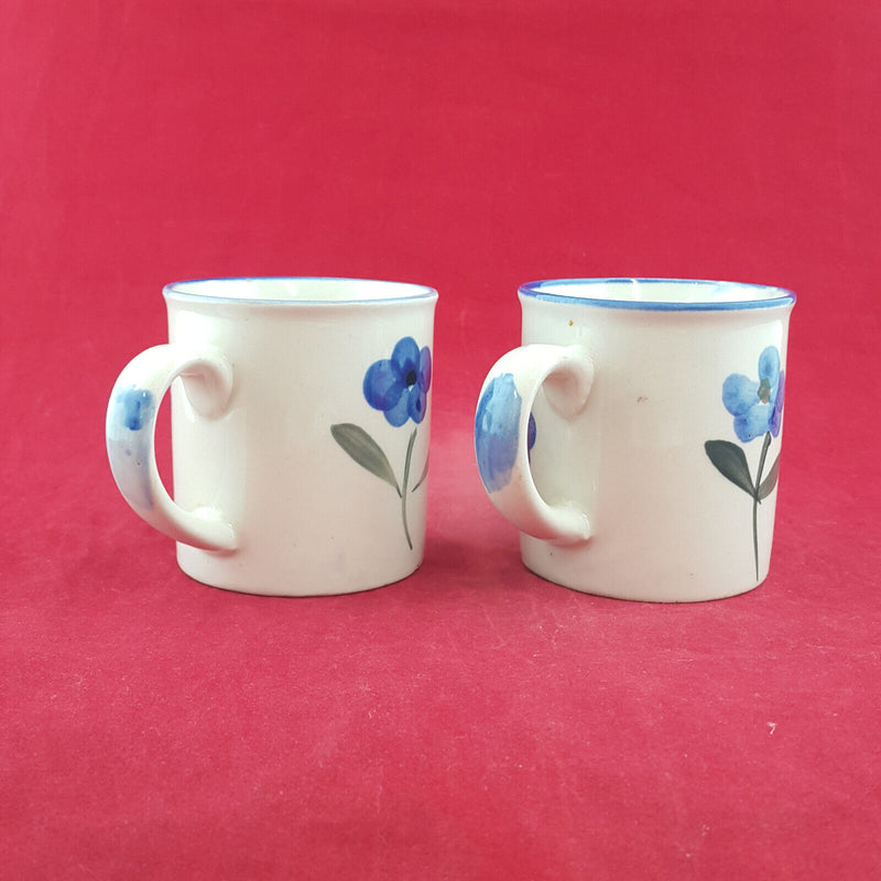 Set Of 2 Unbranded Porcelain Floral Pattern Cups - OP 2612