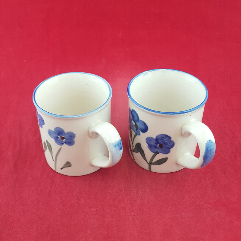 Set Of 2 Unbranded Porcelain Floral Pattern Cups - OP 2612