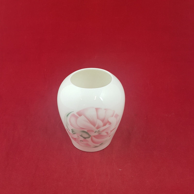 Royal Doulton Anais Anais Vase - 94TF