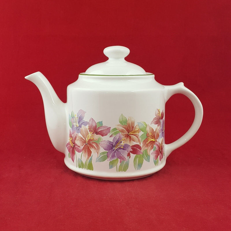 Wade Pottery Floral Teapot - 7930 O/A