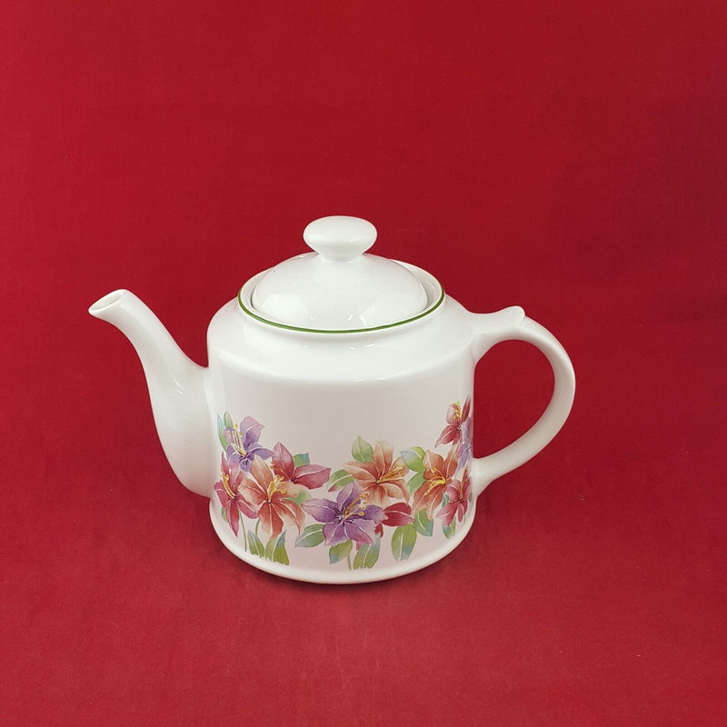 Wade Pottery Floral Teapot - 7930 O/A