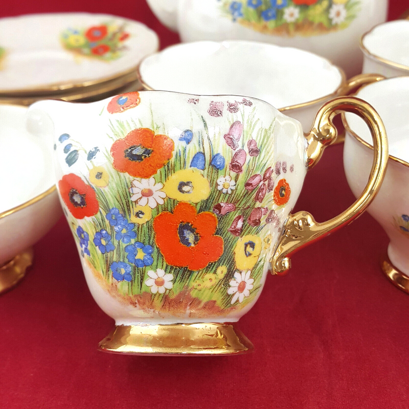 Floral Pattern Teapot Set For Five - OP 2679