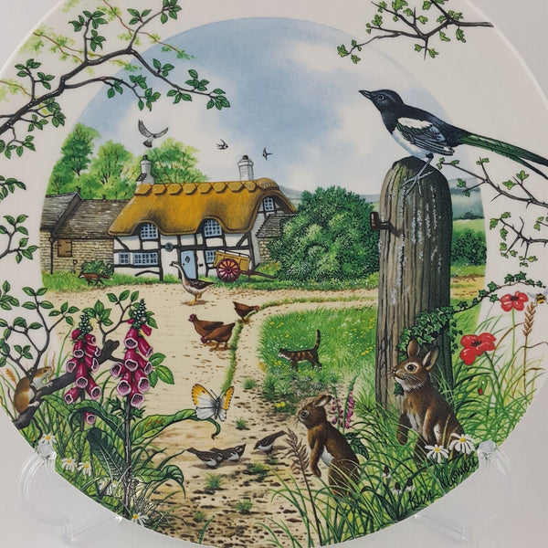 Wedgwood Decorative Plate The Farm Cottage - 7944 WD