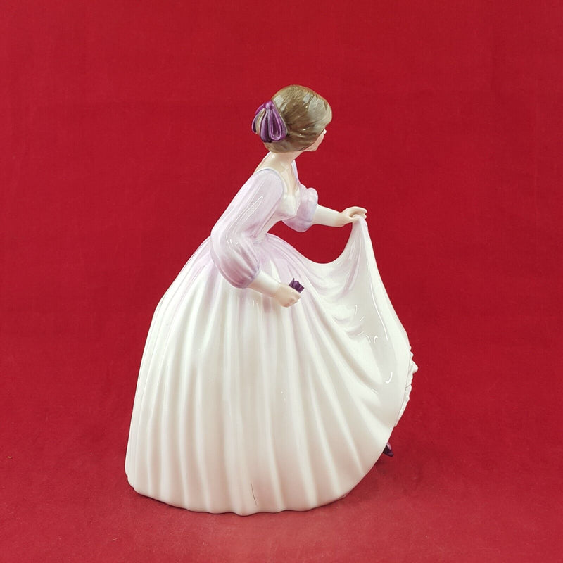 Royal Doulton Figurine HN3420 Ashley - 7979 RD