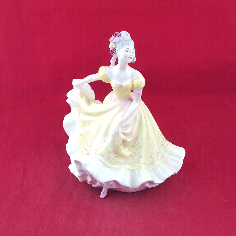 Royal Doulton Figurine - Ninette HN2379 – RD 2721