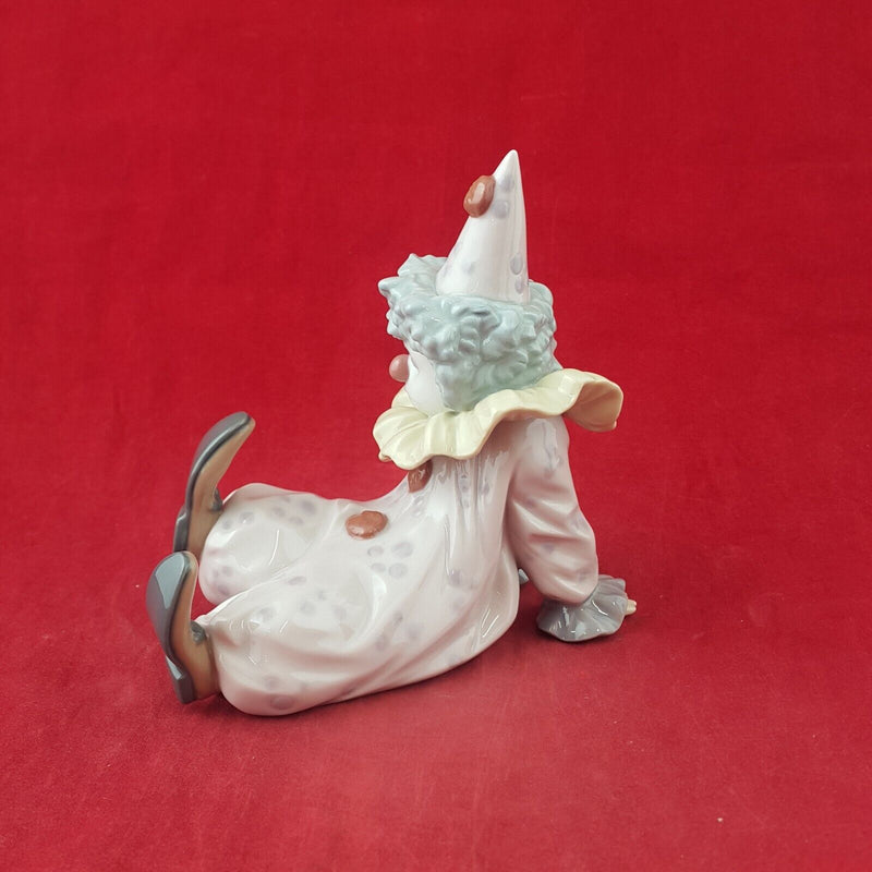 Lladro Porcelain Figurine 5812 Tired Friend - 8053 L/N