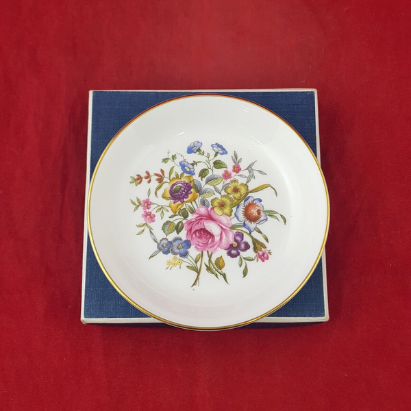 Royal Worcester Decorative Plate Boxed - 8046 OA