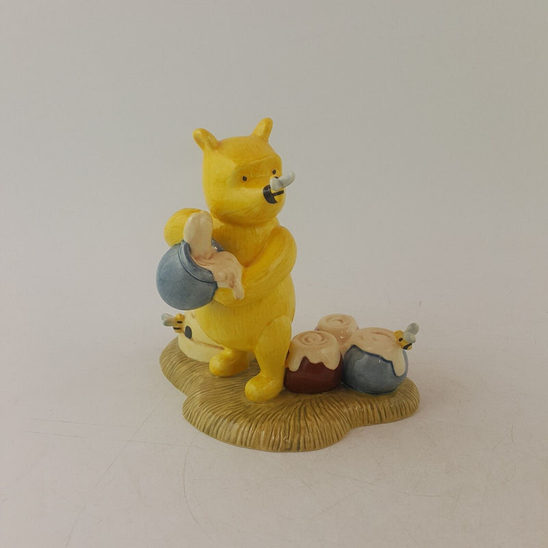 Royal Doulton Winnie The Pooh Any Hunny Left for Me WP48 - 8113 RD