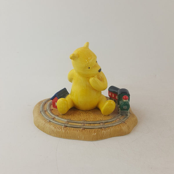 Royal Doulton Winnie The Pooh Toot Toot Went The Whistle WP47 - 8115 RD