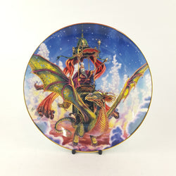 Royal Doulton / The Franklin Mint Heirloom - Dragon Flight Plate - RD 2814