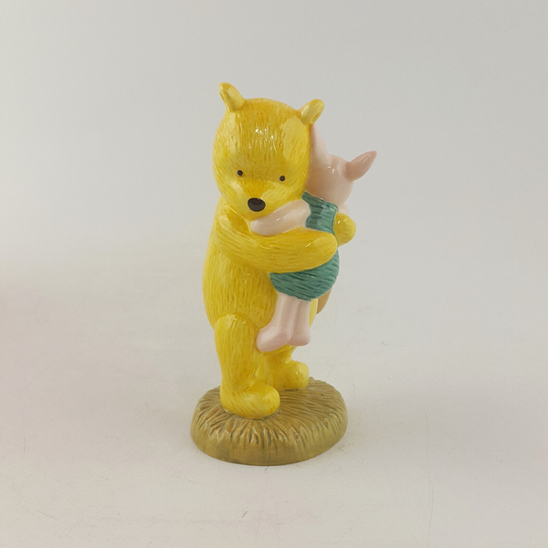 Royal Doulton Winnie The Pooh - I Love You So Much Bear WP46 - RD 2872