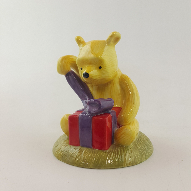 Royal Doulton Winnie The Pooh - A Present For Me? How Grand! WP40 - RD 2874