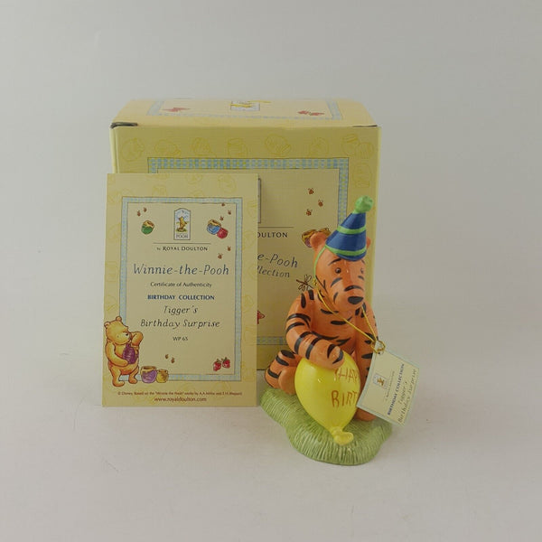 Royal Doulton Winnie The Pooh Tiggers Birthday Surprise WP65 - 8119 RD