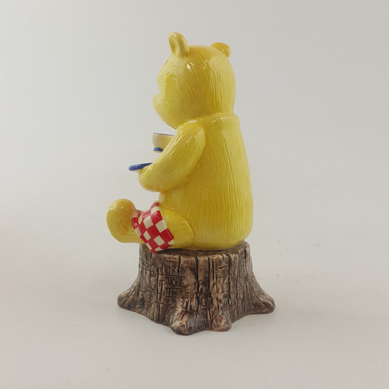 Royal Doulton Winnie The Pooh Honey And Tea Is A Very Grand Thing WP75 - RD 2876