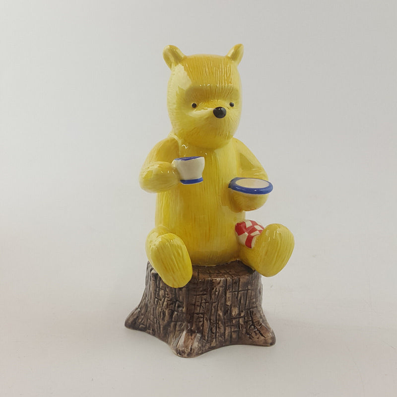 Royal Doulton Winnie The Pooh Honey And Tea Is A Very Grand Thing WP75 - RD 2876