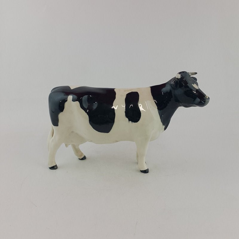 Beswick - Friesian Cow 1362A - BSK 1697 – Amazing Antiques Etc.