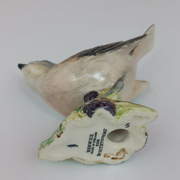 Beswick Bird - Whitethroat Model Number 2106 (chipped beak)