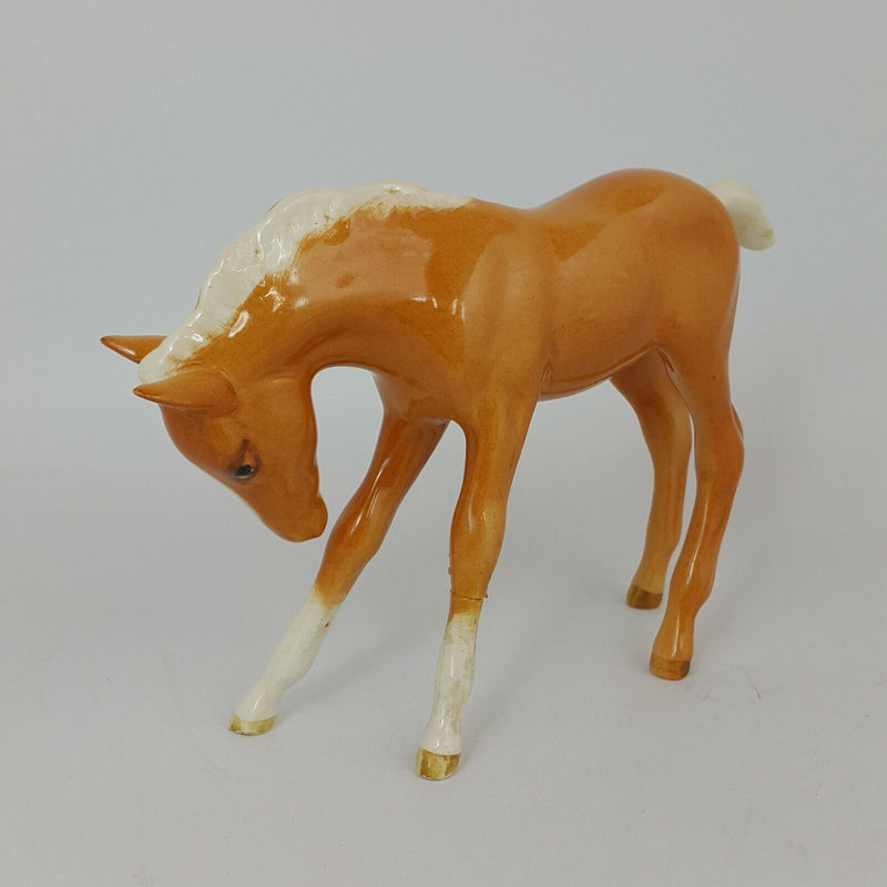 Beswick Large Foal Gloss Palomino Model Number 947 0050 BSK