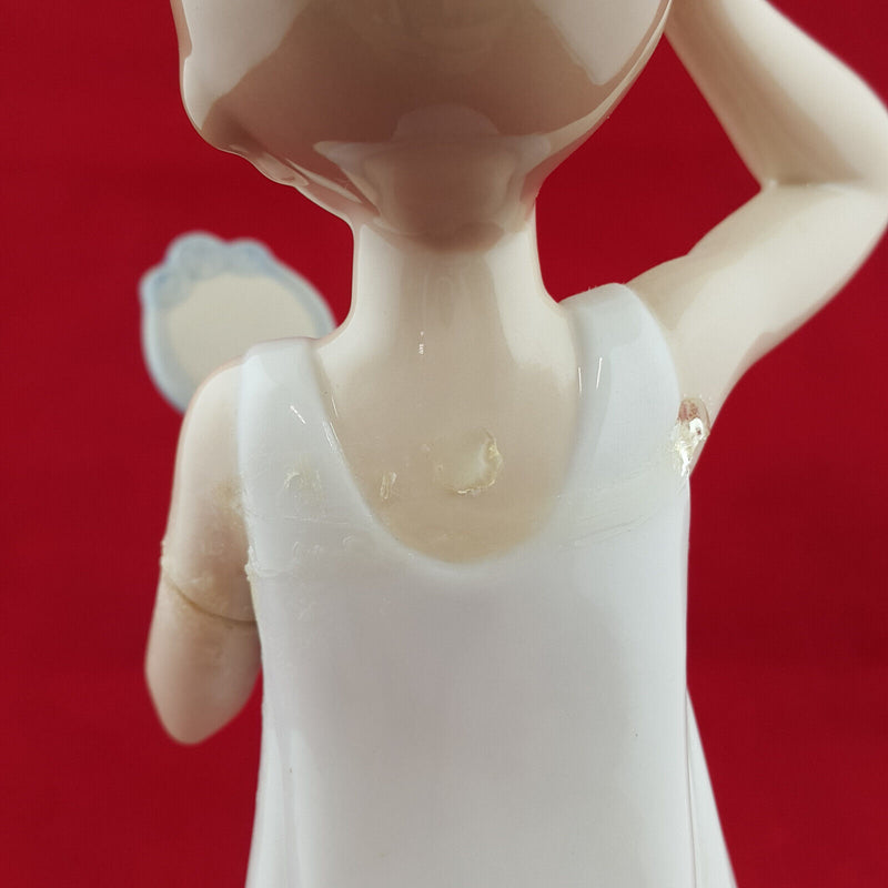 Lladro Nao - Summer Beauty / Girl With Mirror 1509 - L/N 1434