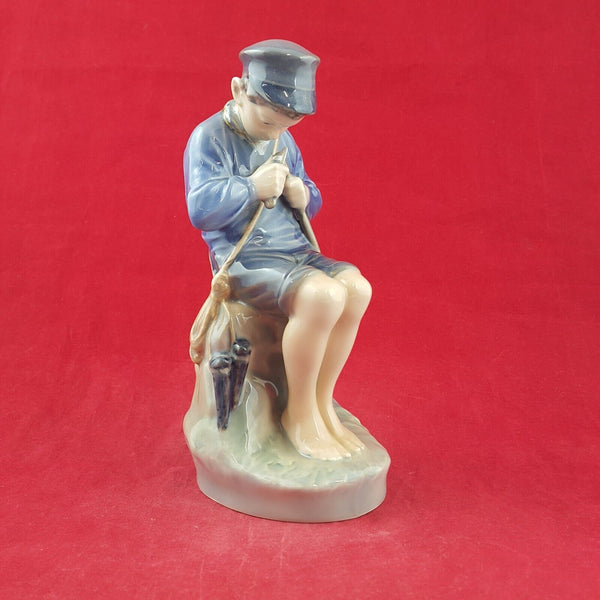 Royal Copenhagen 905 Shepherd Boy Cutting a Stick (Restored) - 7541 RCH