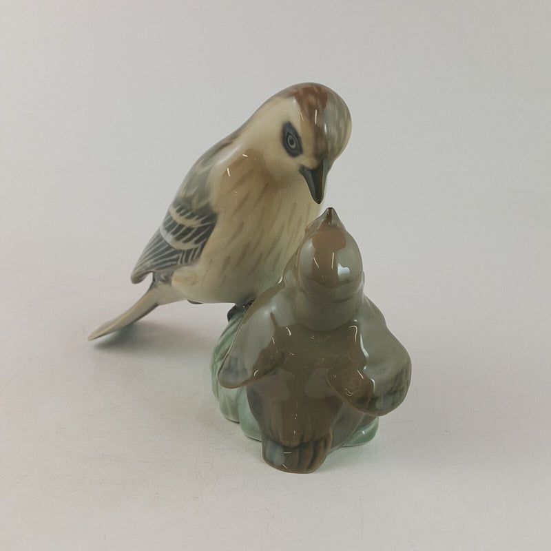 Royal Copenhagen B&G Bird Figurine 1869 - Sparrow Feeding its Young - 7560 RCH