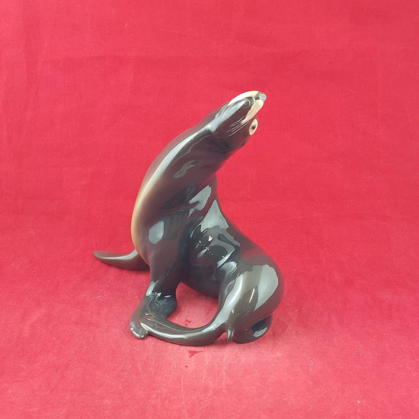 B&G Royal Copenhagen 1733 - Sea Lion Stretching its Neck - 7569 RCH